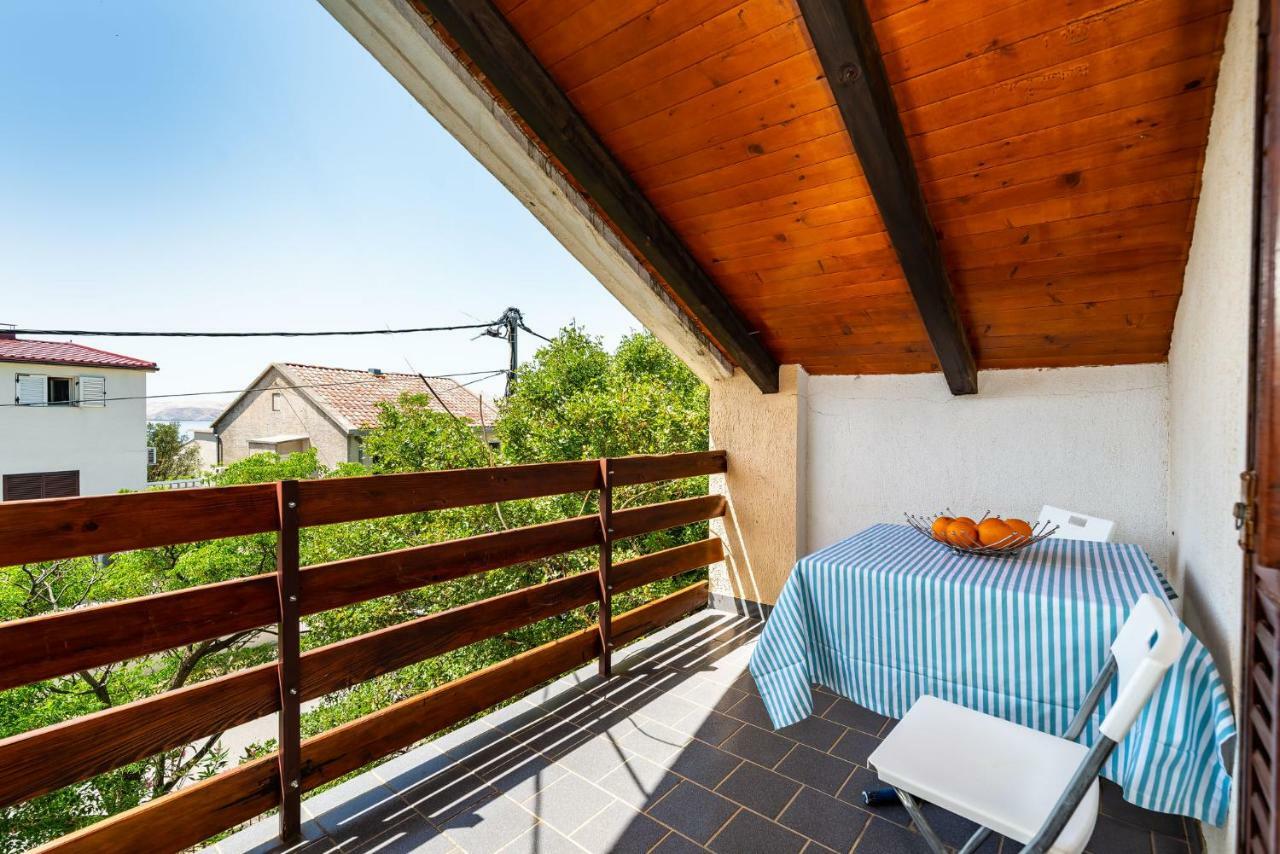 Vacation House Anna Karlobag Kültér fotó